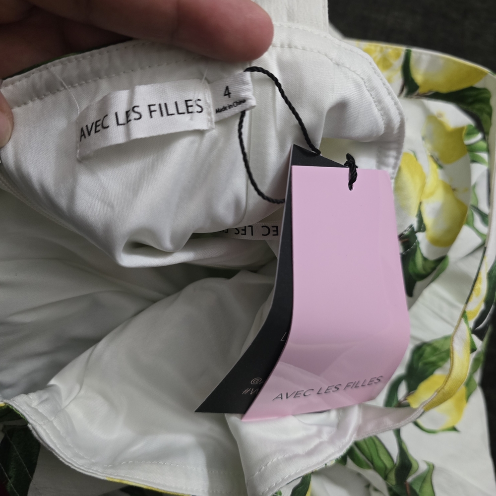Avec Les Filles White and Yellow Lemon-Print Midi Dress - Picture 10 of 16